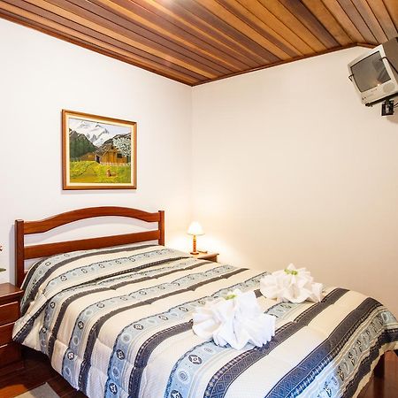Pousada Serena Campos do Jordao Exterior photo